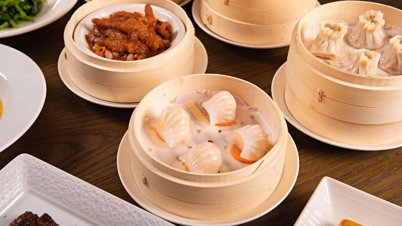 Cantonese dim sum in bamboo steamers at a Guangzhou yum cha restaurant